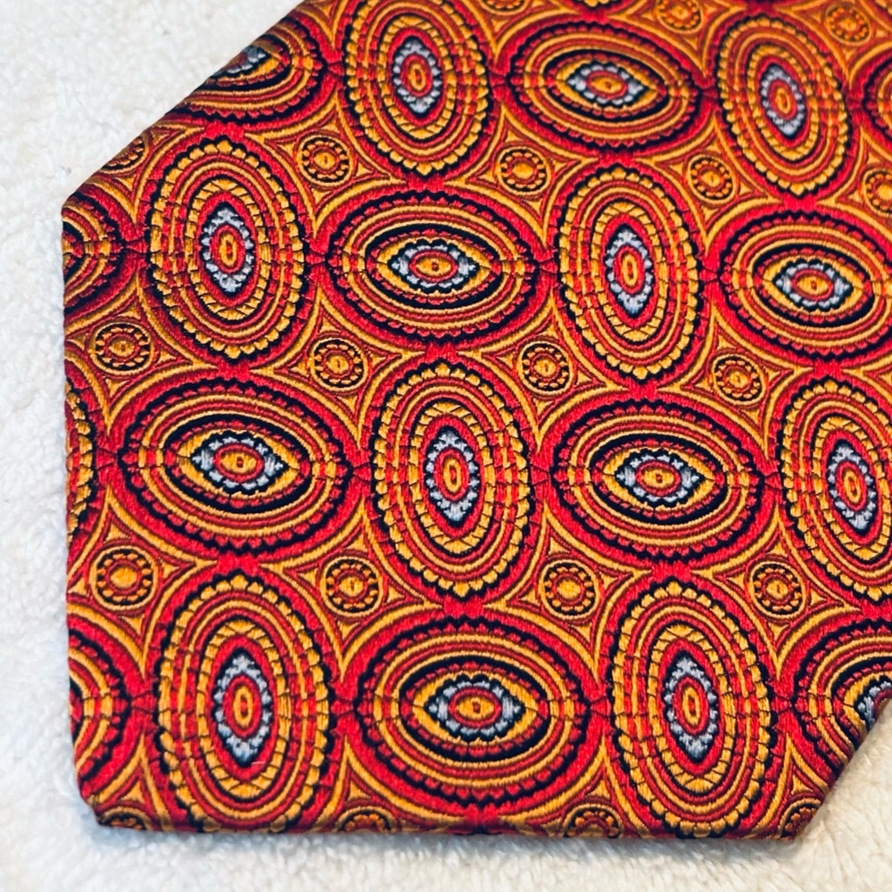 Brand New Stylish High Quality Tie By ROBERT TALBOTT